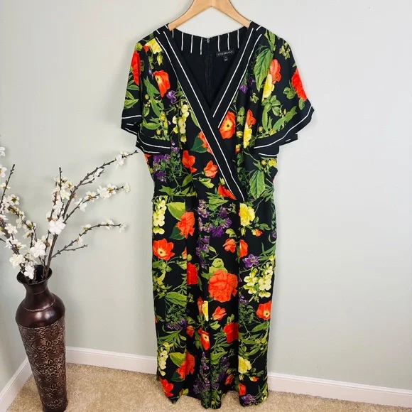 Lane Bryant Floral Crop Jumpsuit Size 18 - Picture 2 of 4